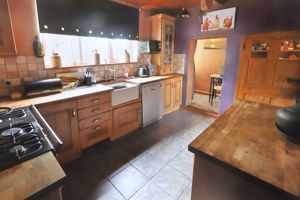 PROPSPECT COTTAGE- click for photo gallery